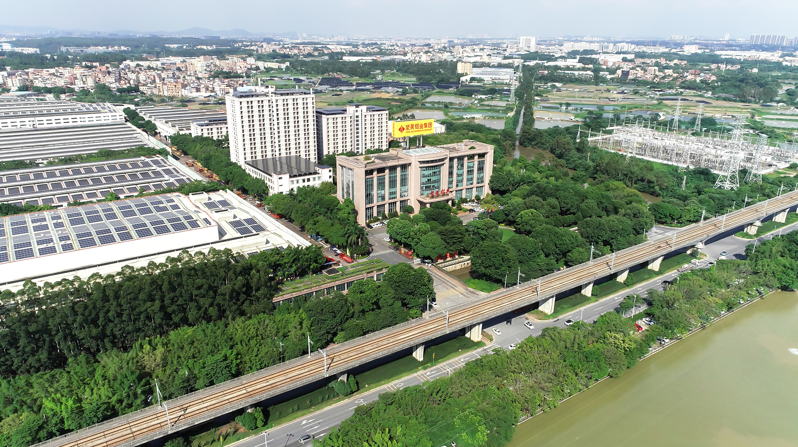 平开门铝材应用案例