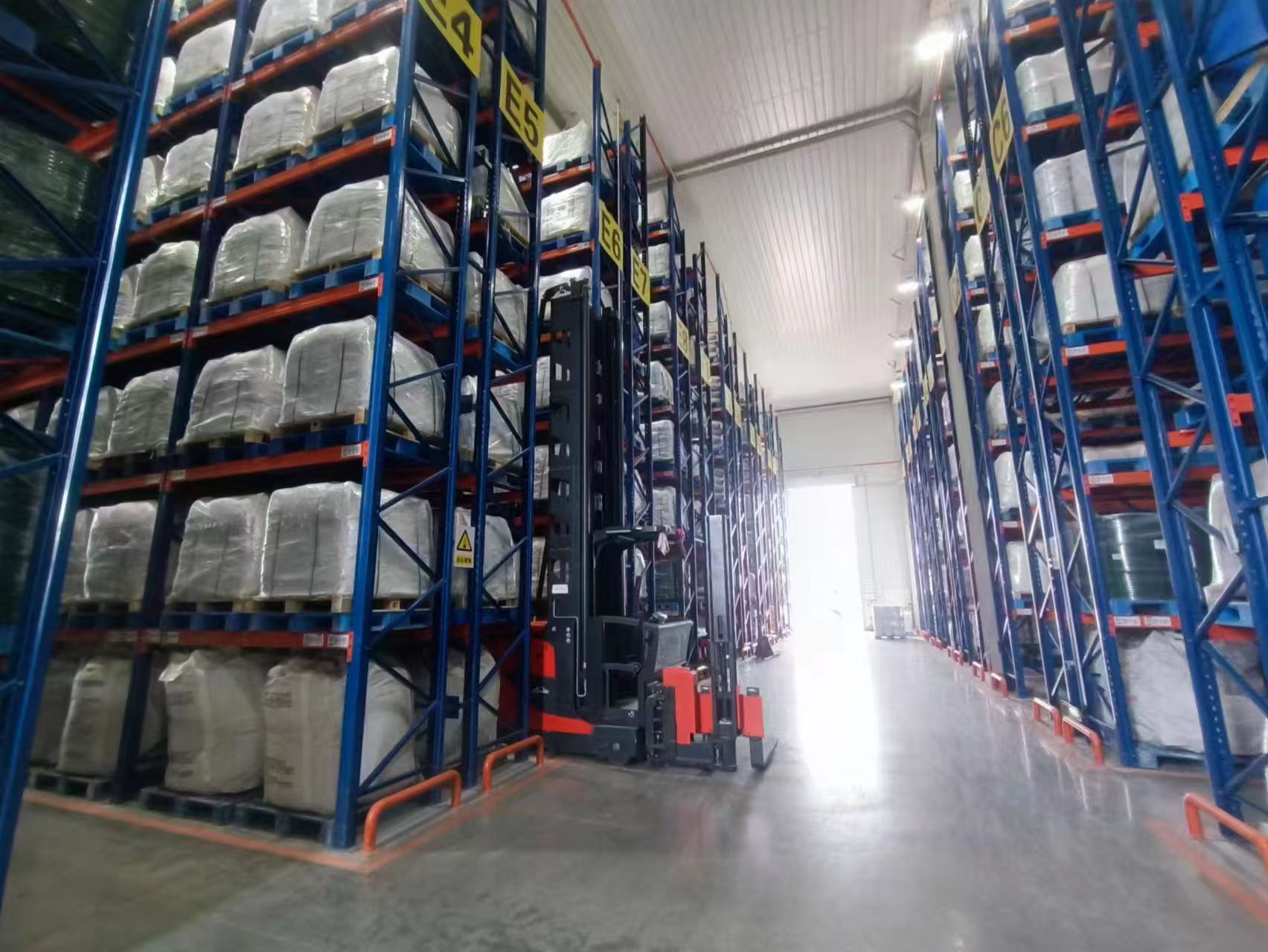 仓储货架应用场景