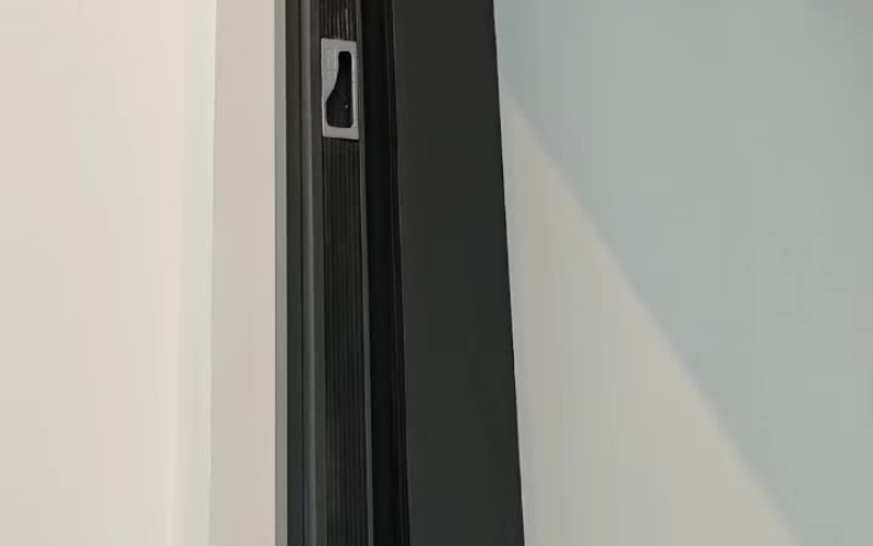 好居客侧压窗工艺细节图